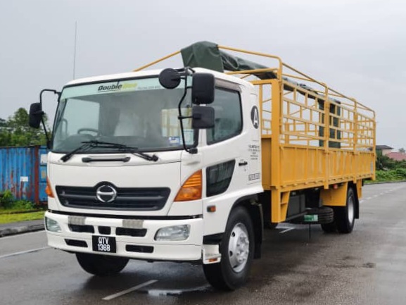 DB : Hino FG1J Cargo